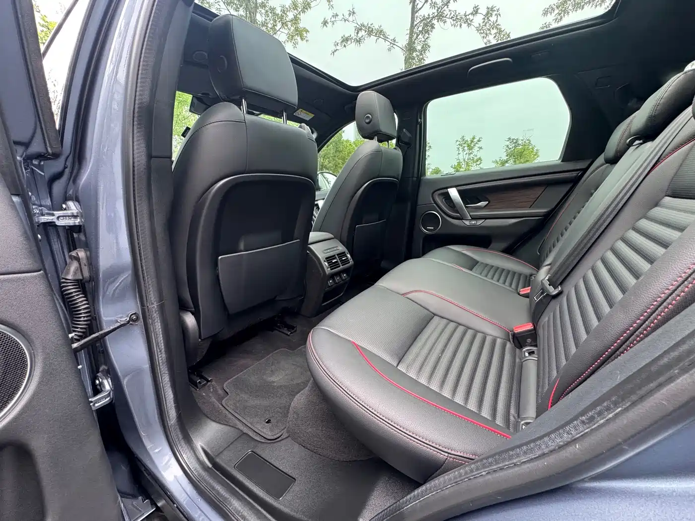 Фото 5 - Land Rover Discovery Sport
