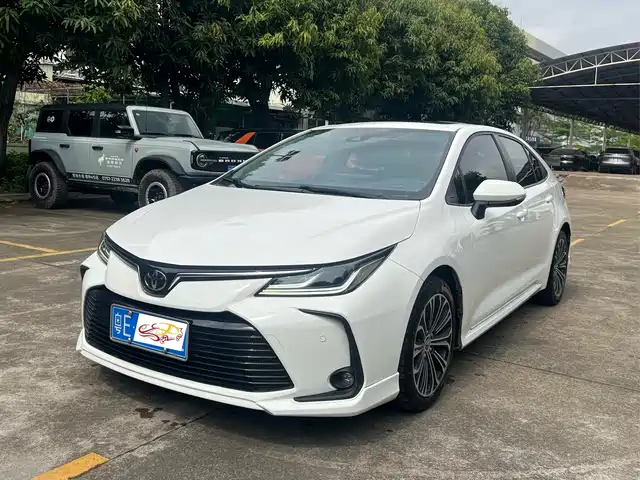 TOYOTA COROLLA