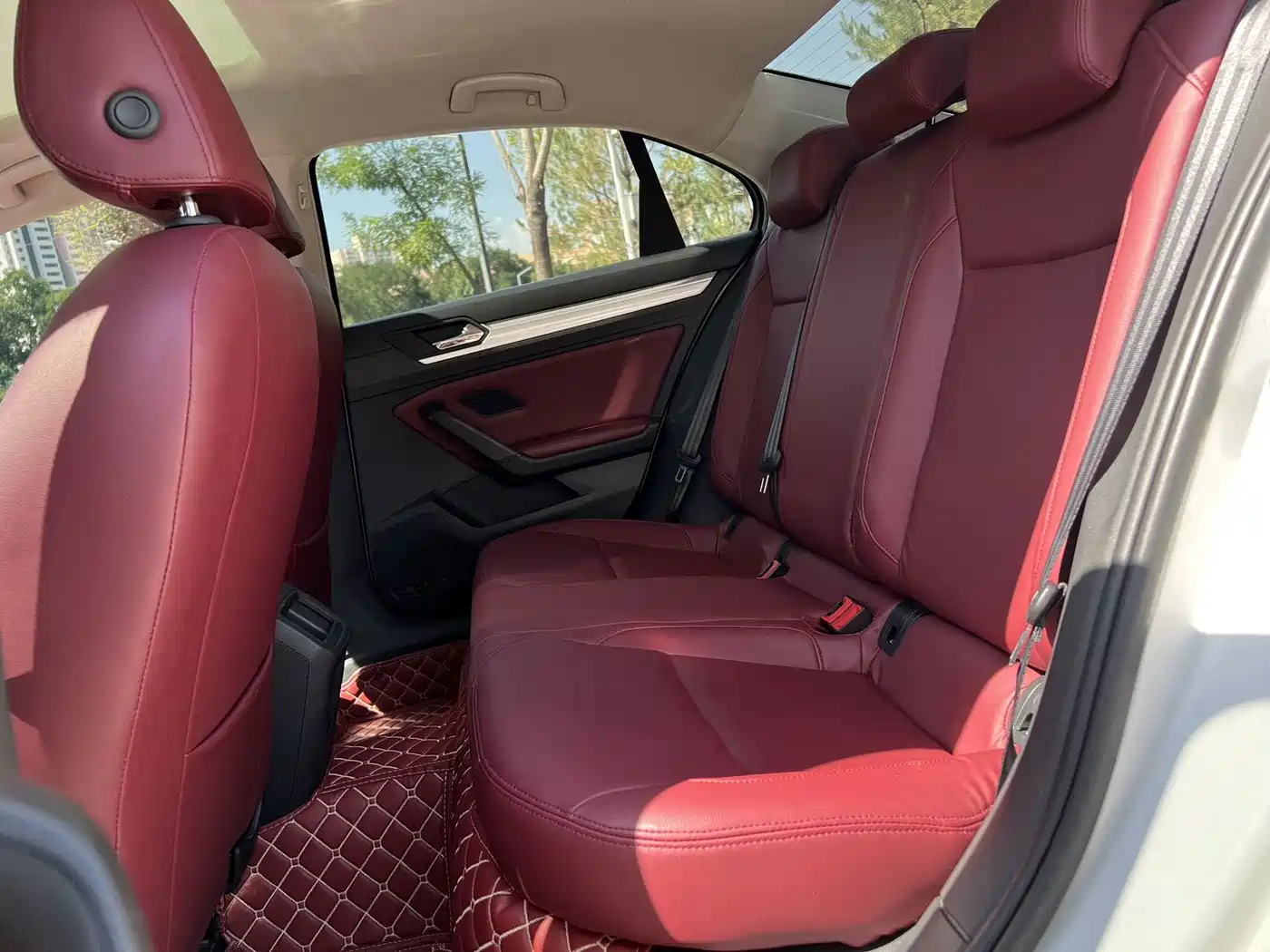 Volkswagen Lamando, миниатюра 13