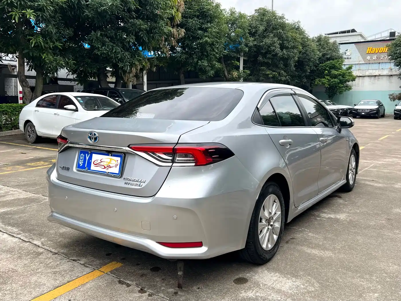 Toyota Corolla 2023 1.8L Smart Hybrid Dual Engine Pioneer Edition фото 7