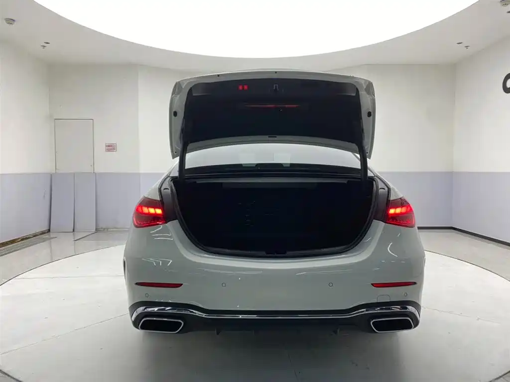 Mercedes-Benz C-Class 2024 Facelift C 260 L Sport фото 30