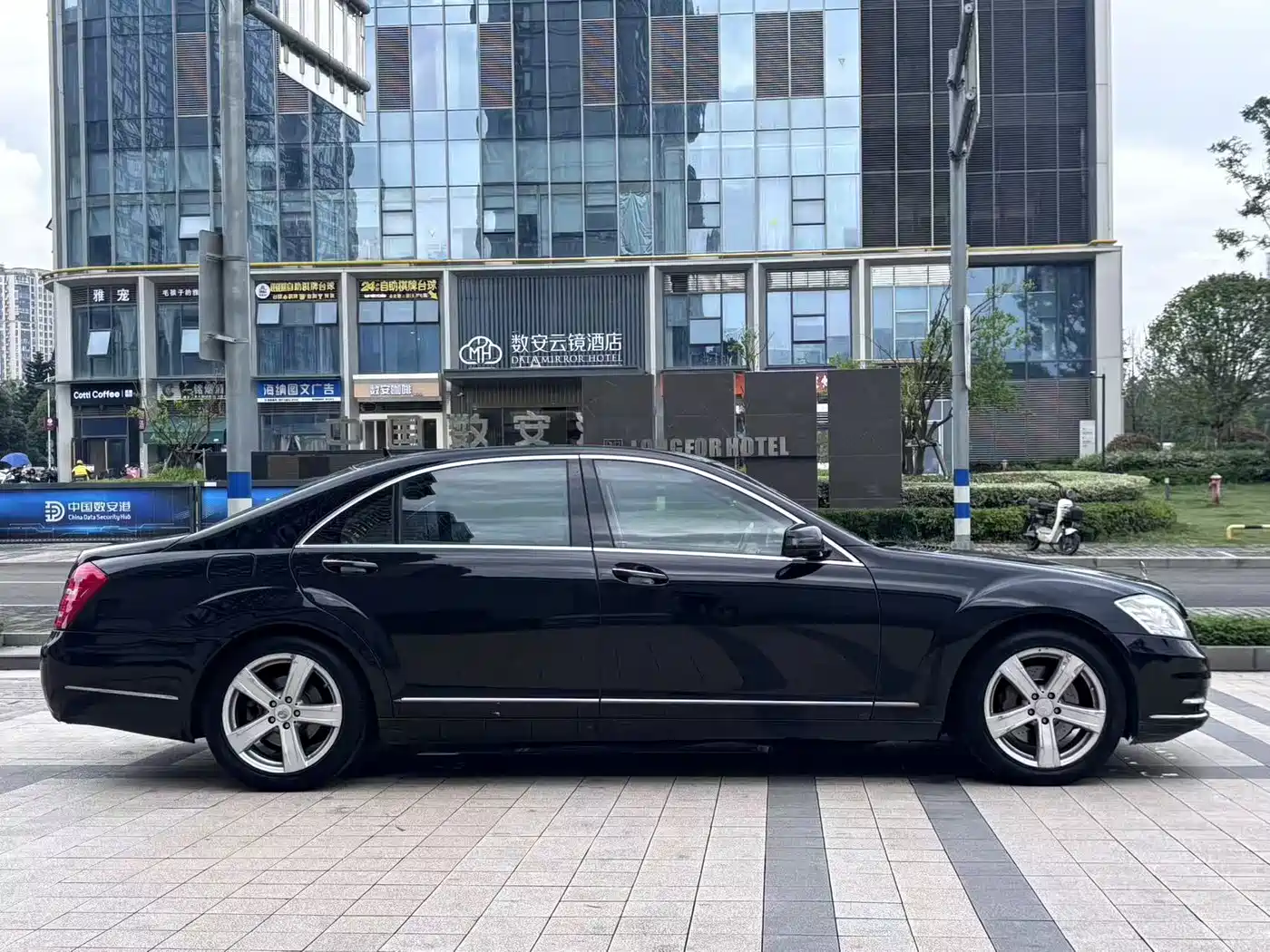 Mercedes-Benz S-Class 2010 S 350 L Luxury фото 9