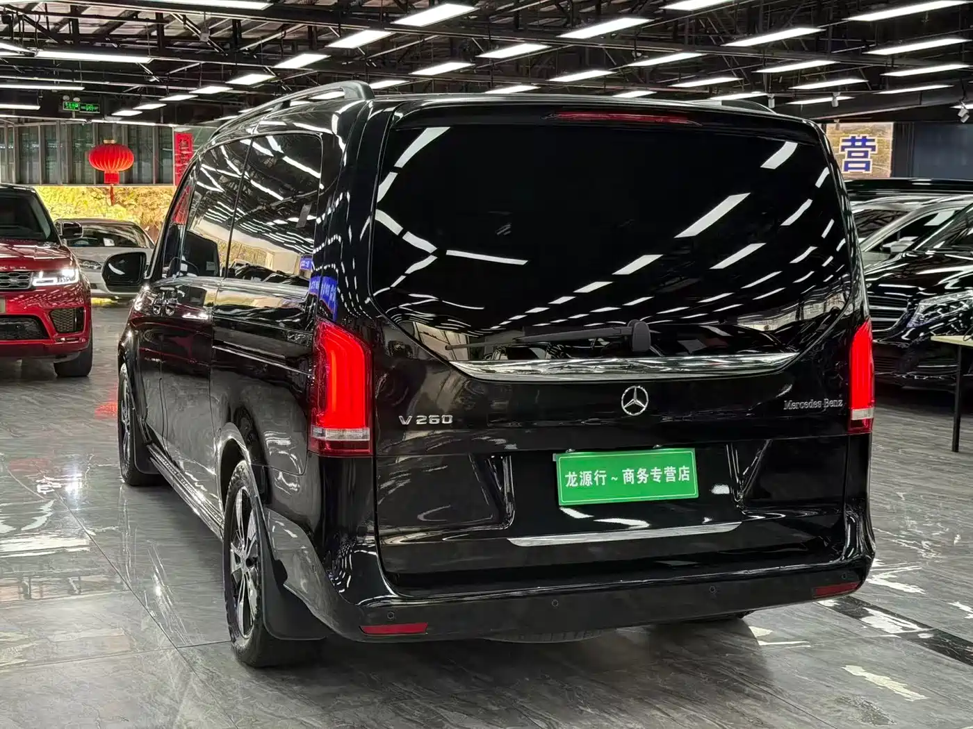 Mercedes-Benz V-Class 2021 V 260 Premium Edition фото 14
