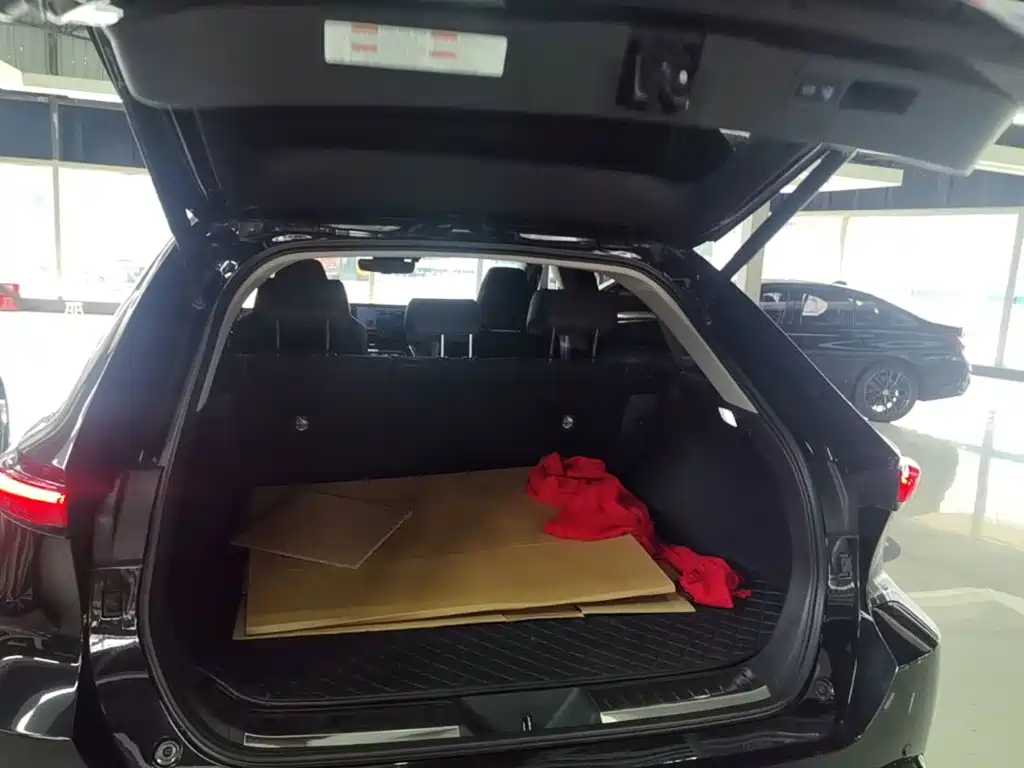 Photo 19 - Toyota Venza