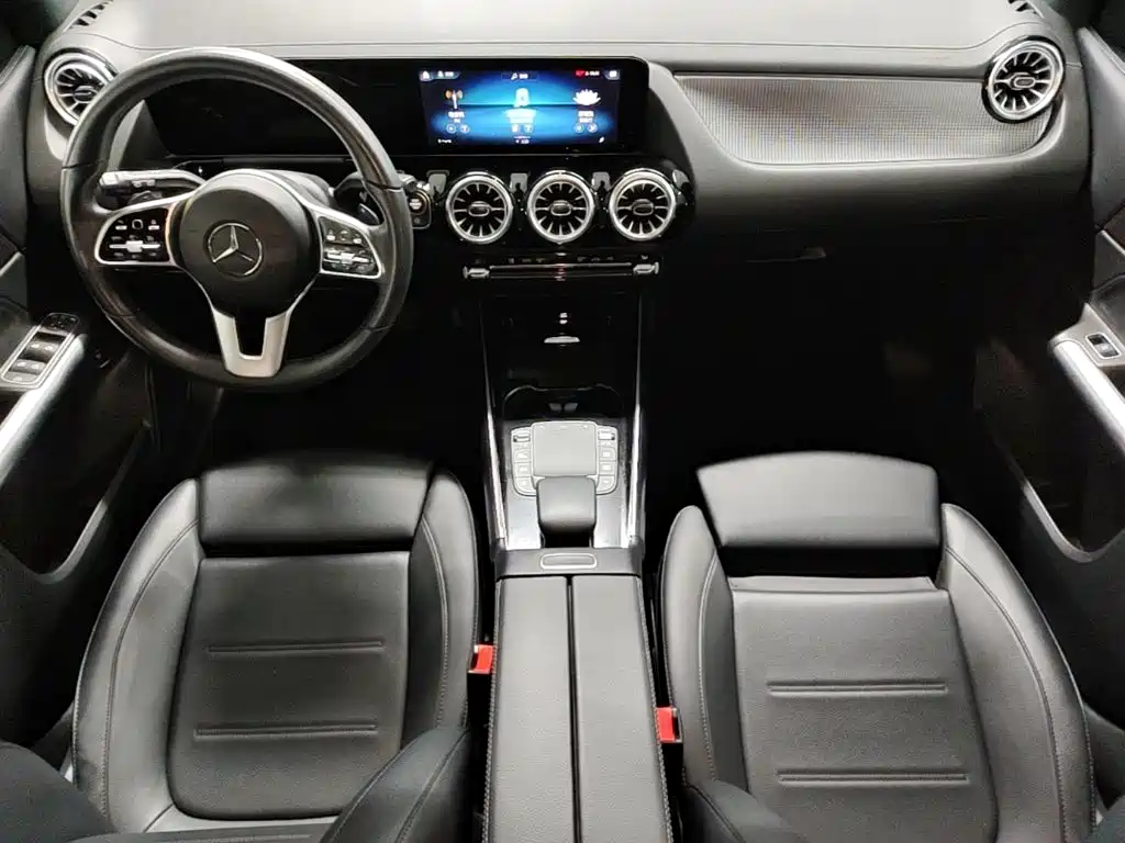 Mercedes-Benz GLA 2023 2023 GLA 220