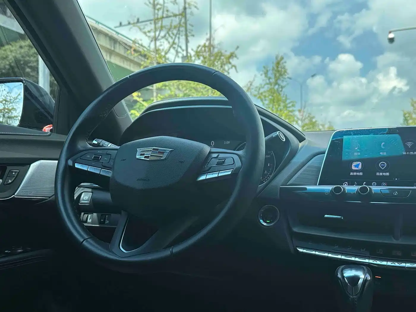 Cadillac CT4 2022 2022 28T Luxury Model