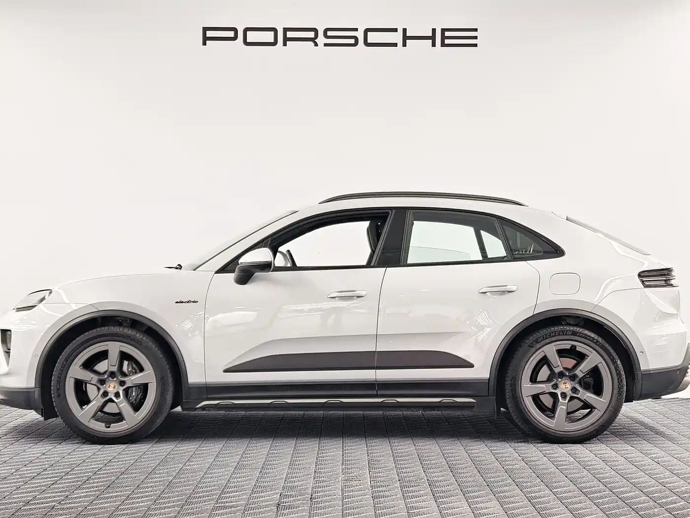 Porsche Macan EV 2024 2024 Macan 4