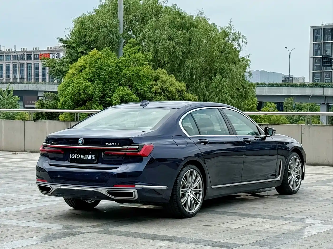 BMW 7 Series 2019 Facelift 740Li xDrive Executive Luxury Package фото 5