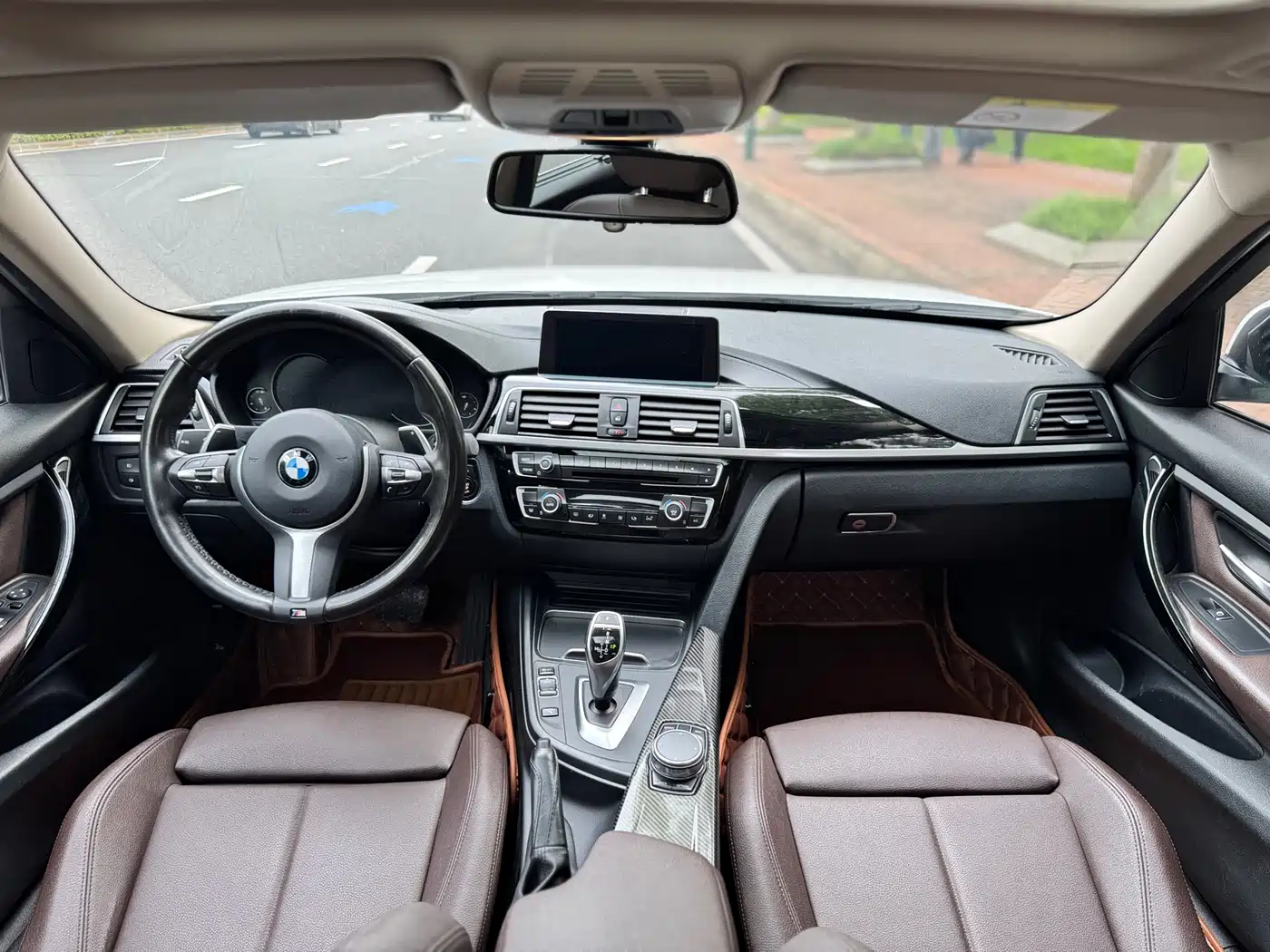 BMW 3 Series 2019 320Li M Luxury Package фото 4