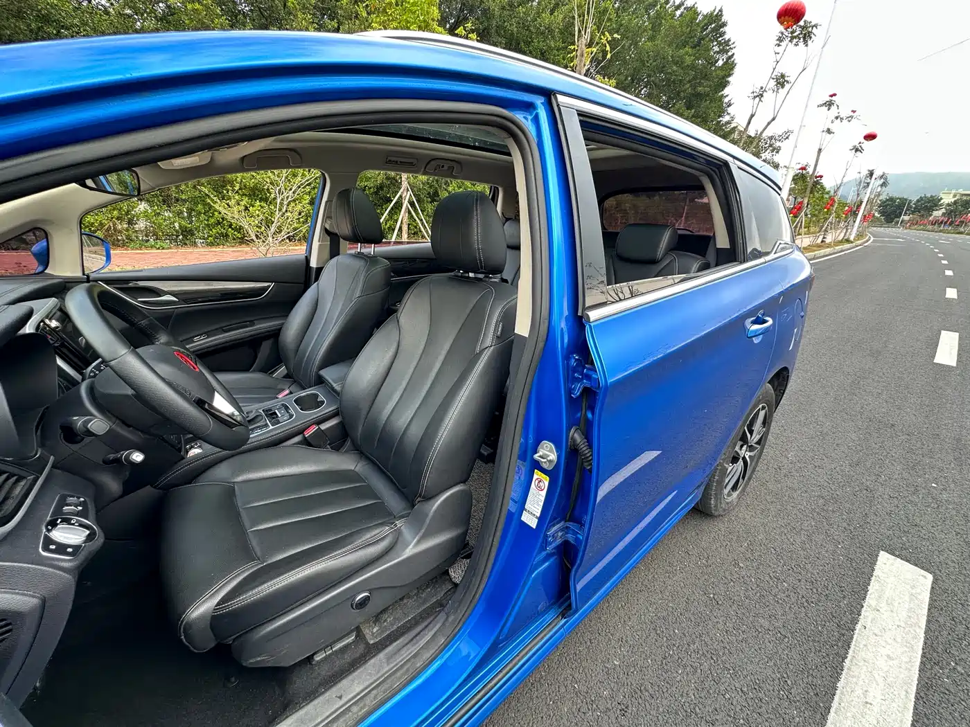 BYD Song MAX 2017 1.5T Auto Smart Connect Premium 7-seater фото 10
