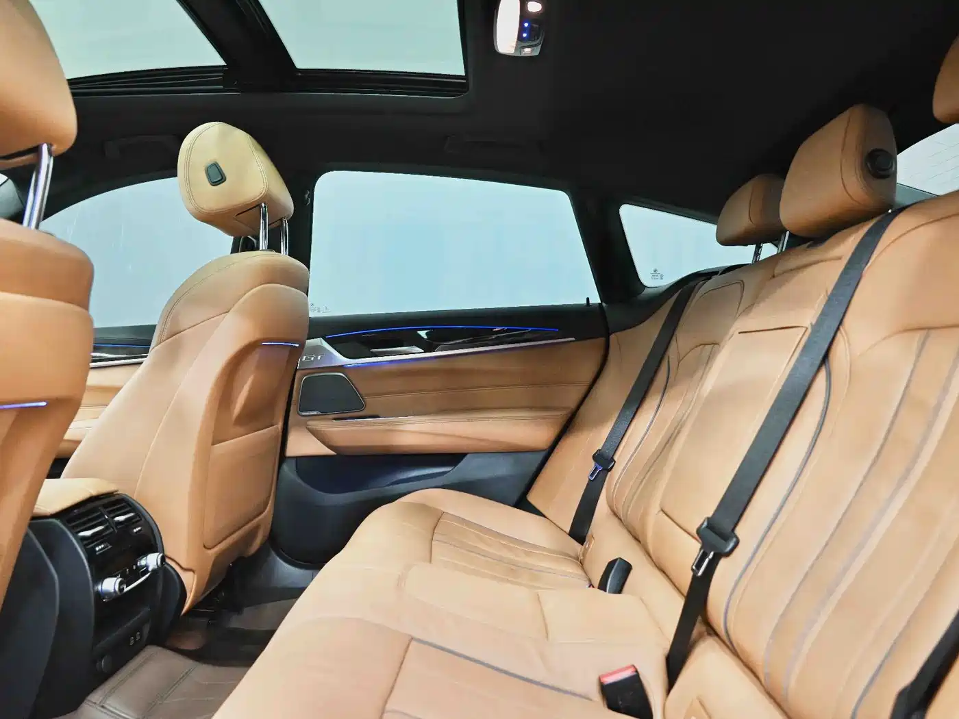 BMW 6 Series GT 2022 Model 630i M Sport Package фото 30