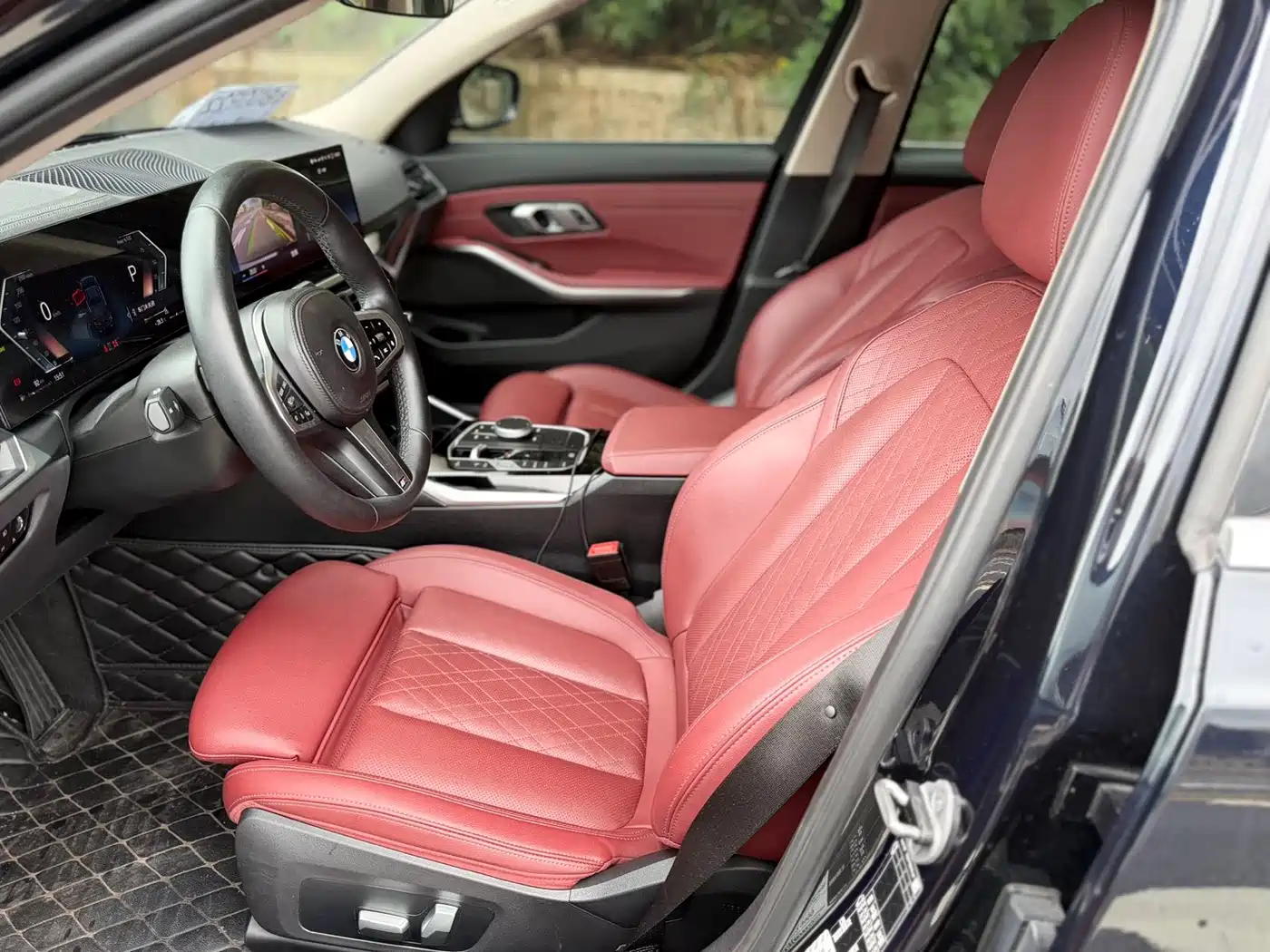 BMW 3 Series 2023 320Li M Sport Package фото 4