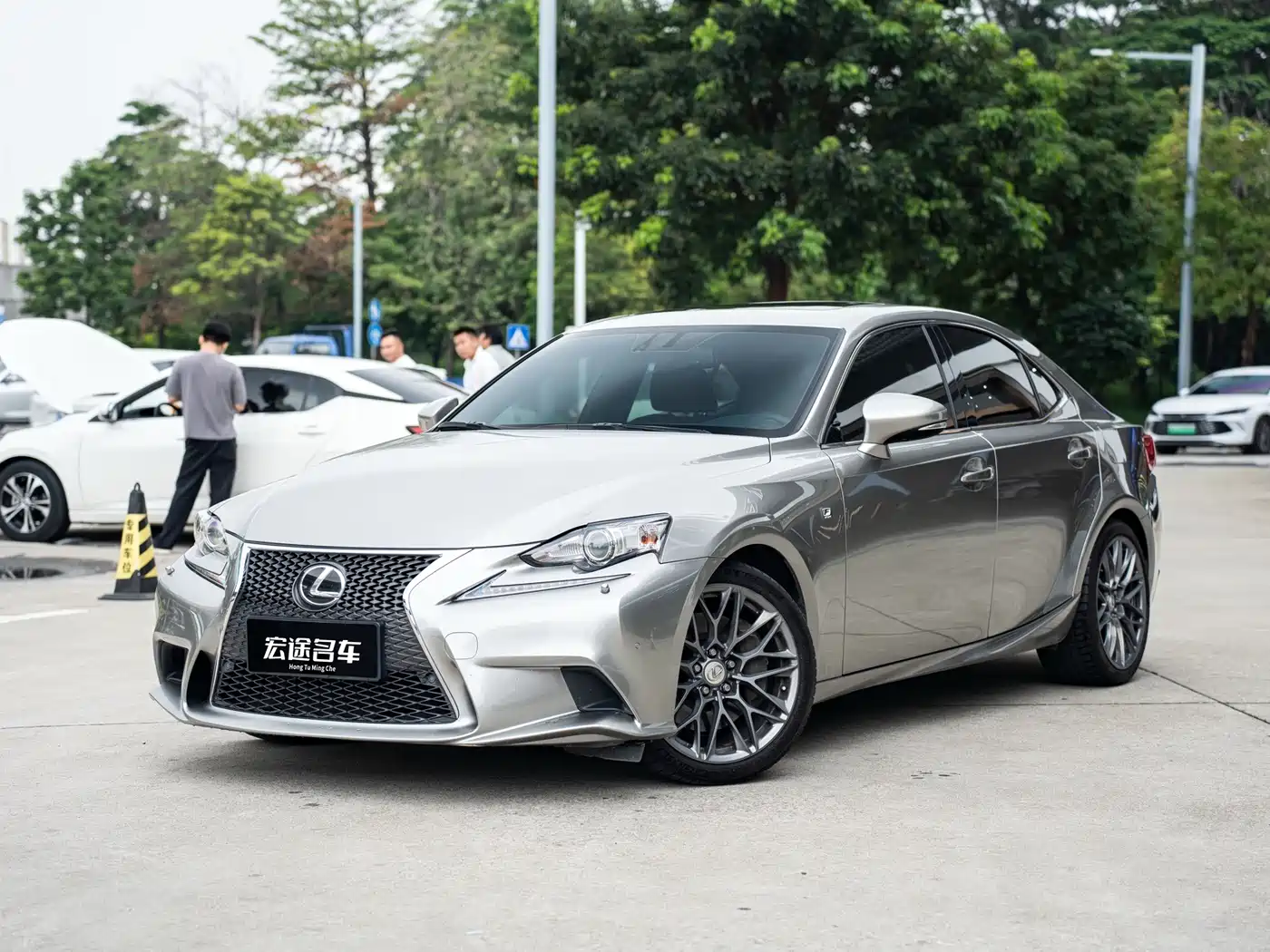 Lexus IS 2015 200t F SPORT
