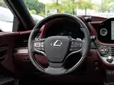 Фото 14 - Lexus LS