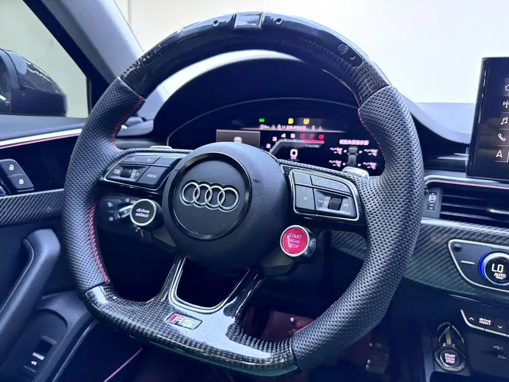 Audi A4 (Import) 2023 2023 Model Avant 40 TFSI Fashion Sport Version