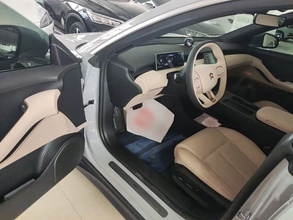 NIO ET5T 2025 2024 75kWh Touring
