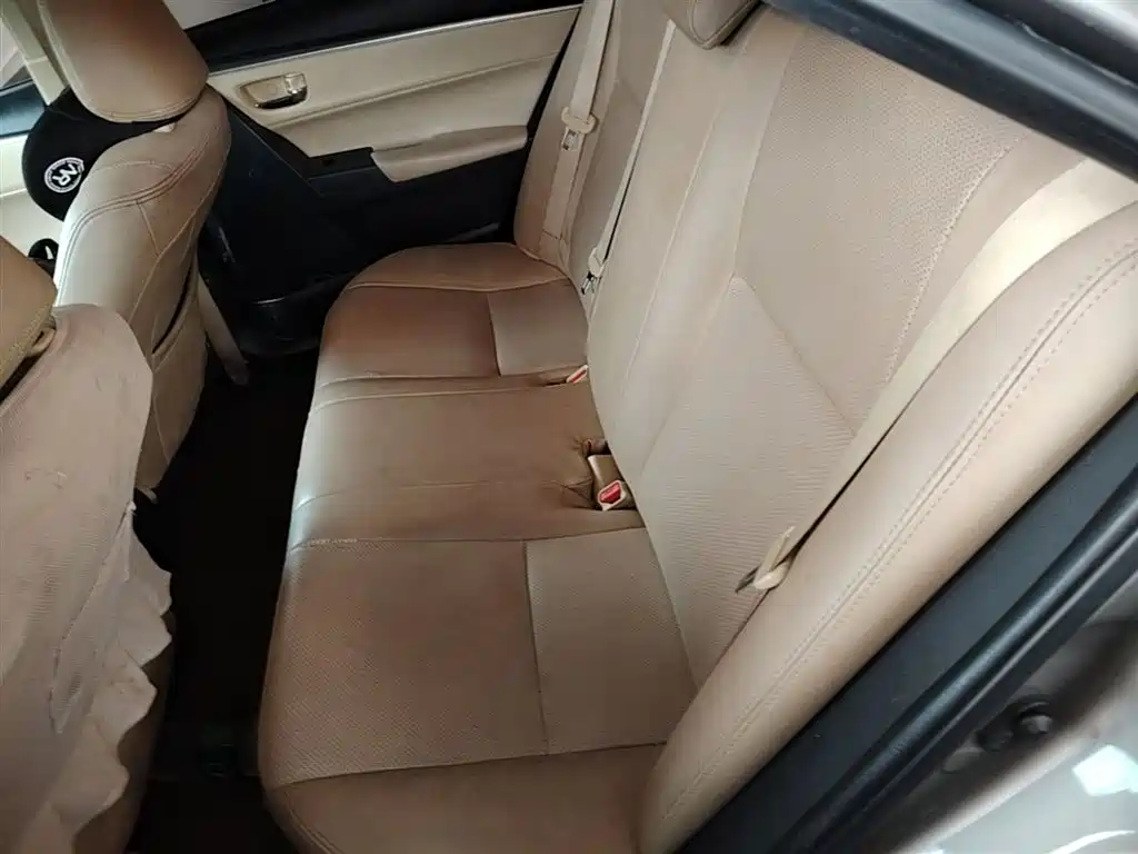 Toyota Corolla 2017 Facelift 1.2T S-CVT GL фото 17