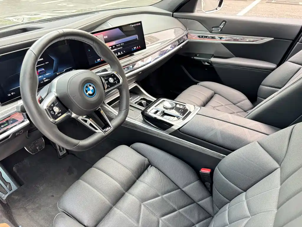 BMW i7 2025 2023 eDrive50L Premium M Sport Package