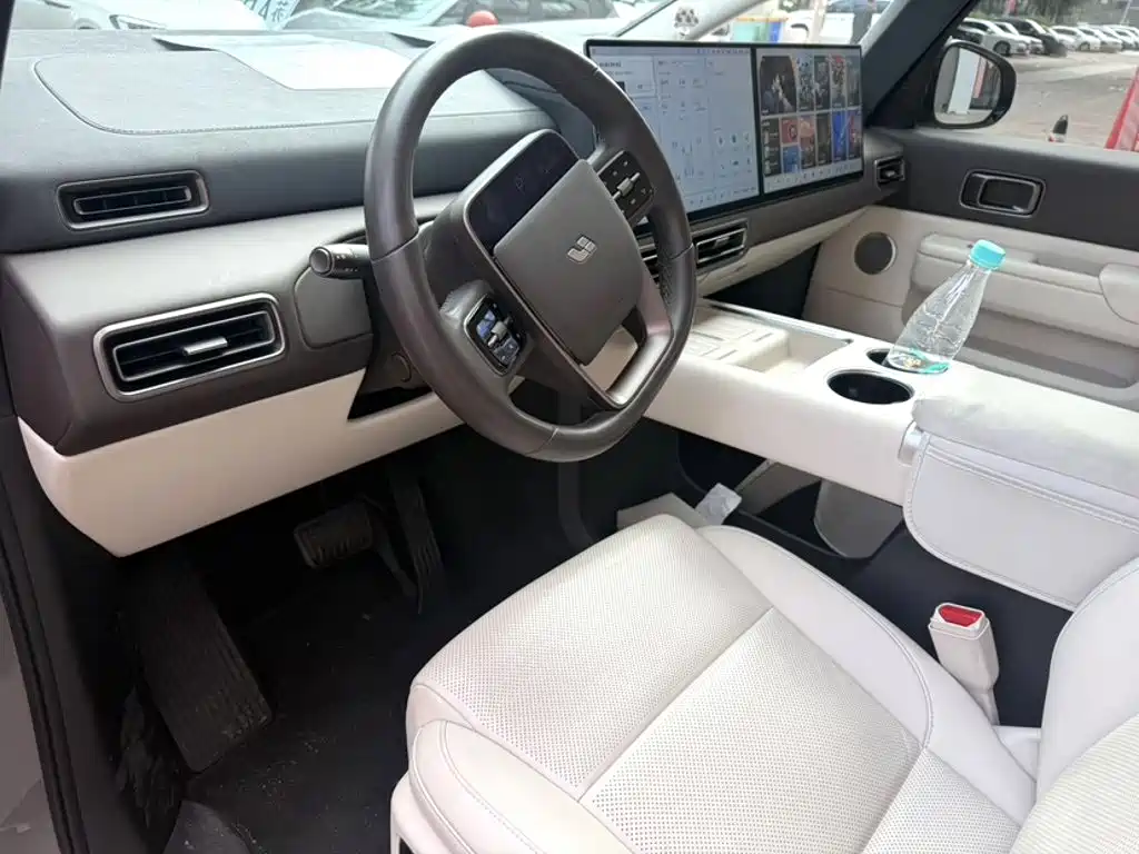 Li Auto MEGA 2024 2024 Ultra