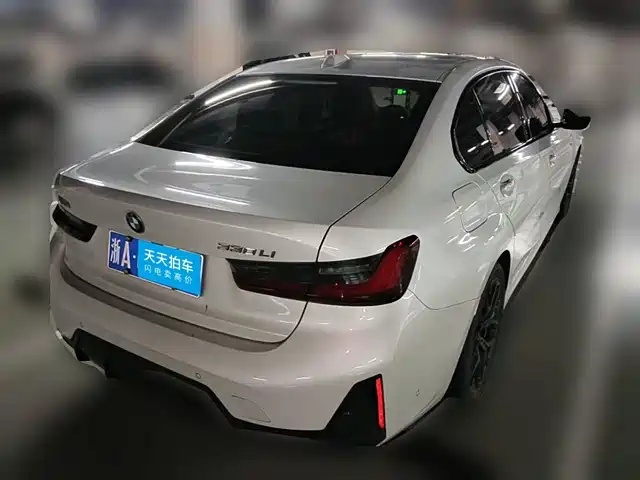 BMW 3 Series 2025 330Li M Sport Night Edition — фото 2