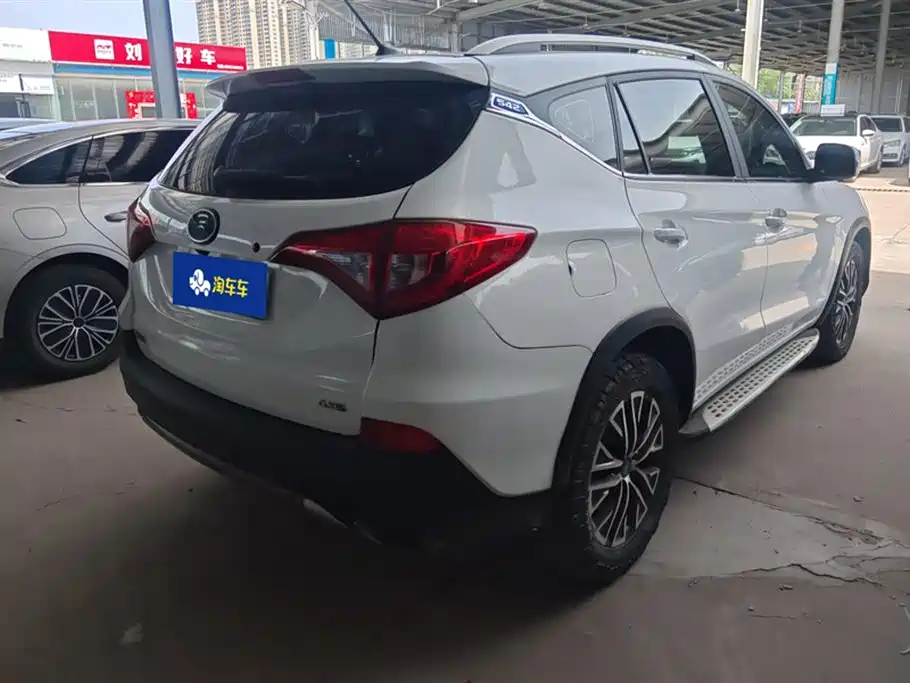 BYD Song New Energy 2017 Song DM 1.5TID Full-time 4WD Premium фото 3
