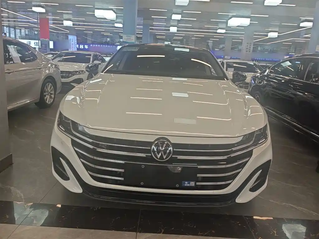 Volkswagen FAW-Volkswagen CC 2021 380TSI Eye-catching Edition фото 3