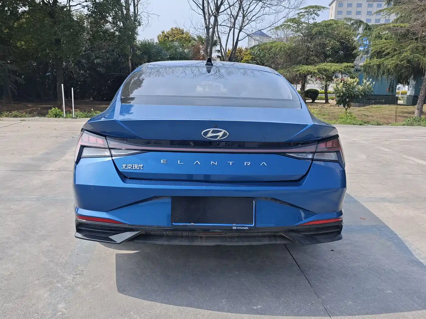 Hyundai Elantra 2022 1.5L CVT GLX Elite Edition фото 14