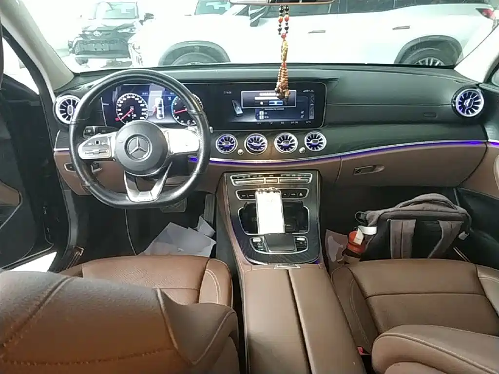 Mercedes-Benz E-Class 2019 E 300 L Sport Fashion фото 10