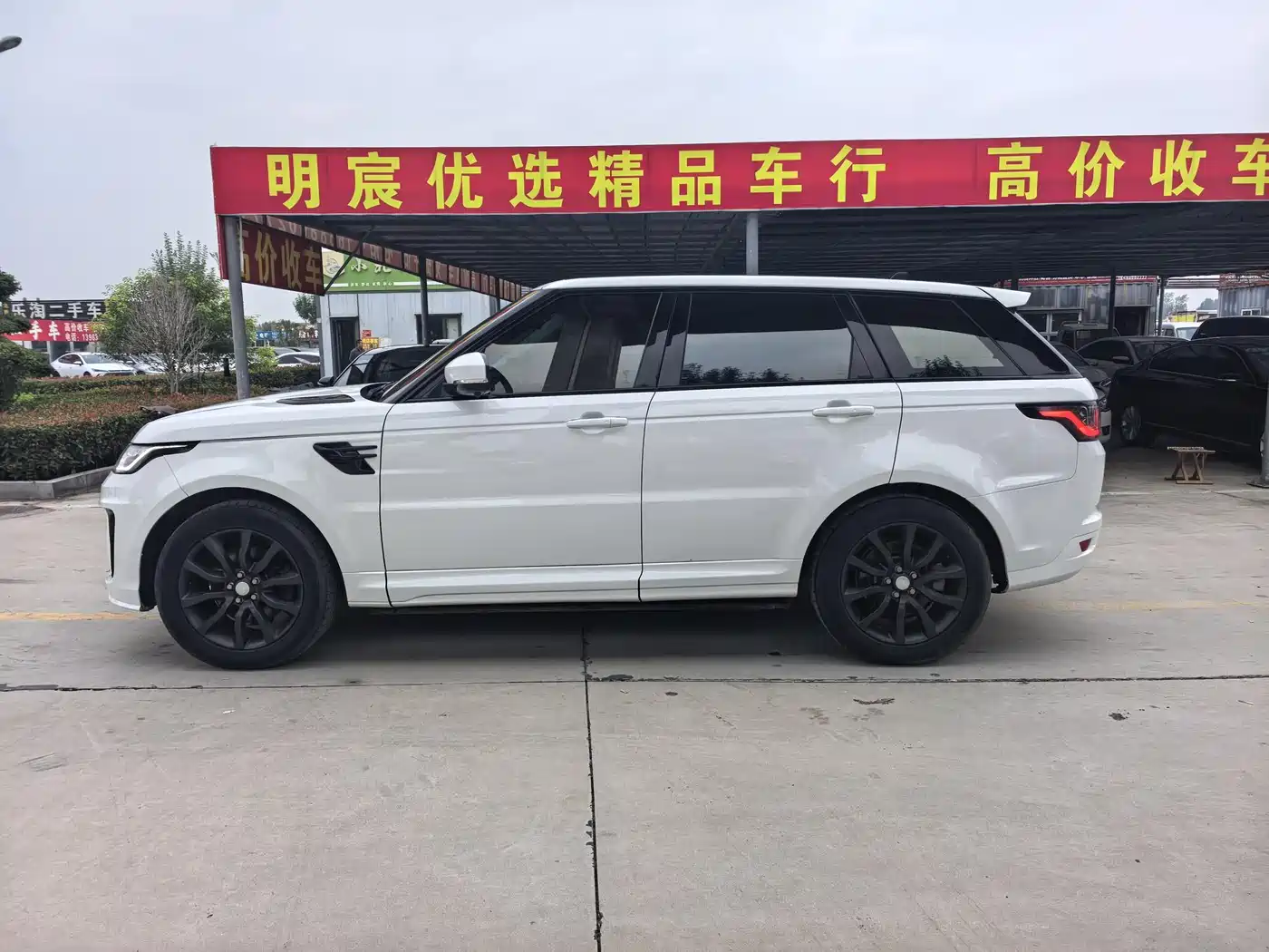Land Rover Range Rover Sport 2016 Model 3.0 SDV6 HSE DYNAMIC фото 4