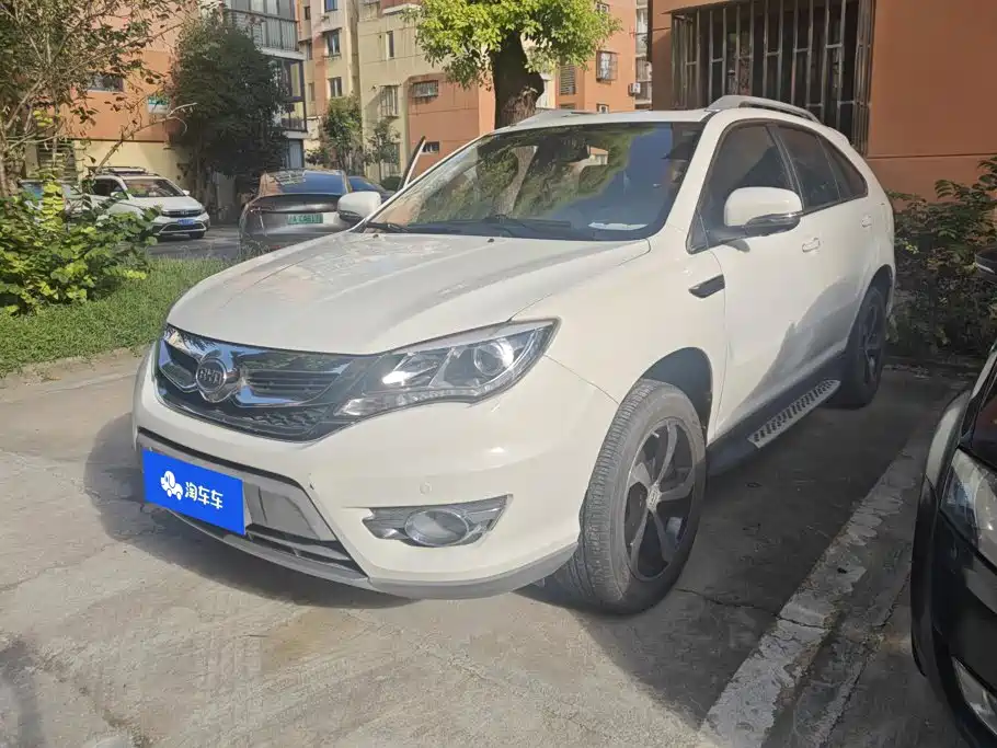 2017 BYD S7
