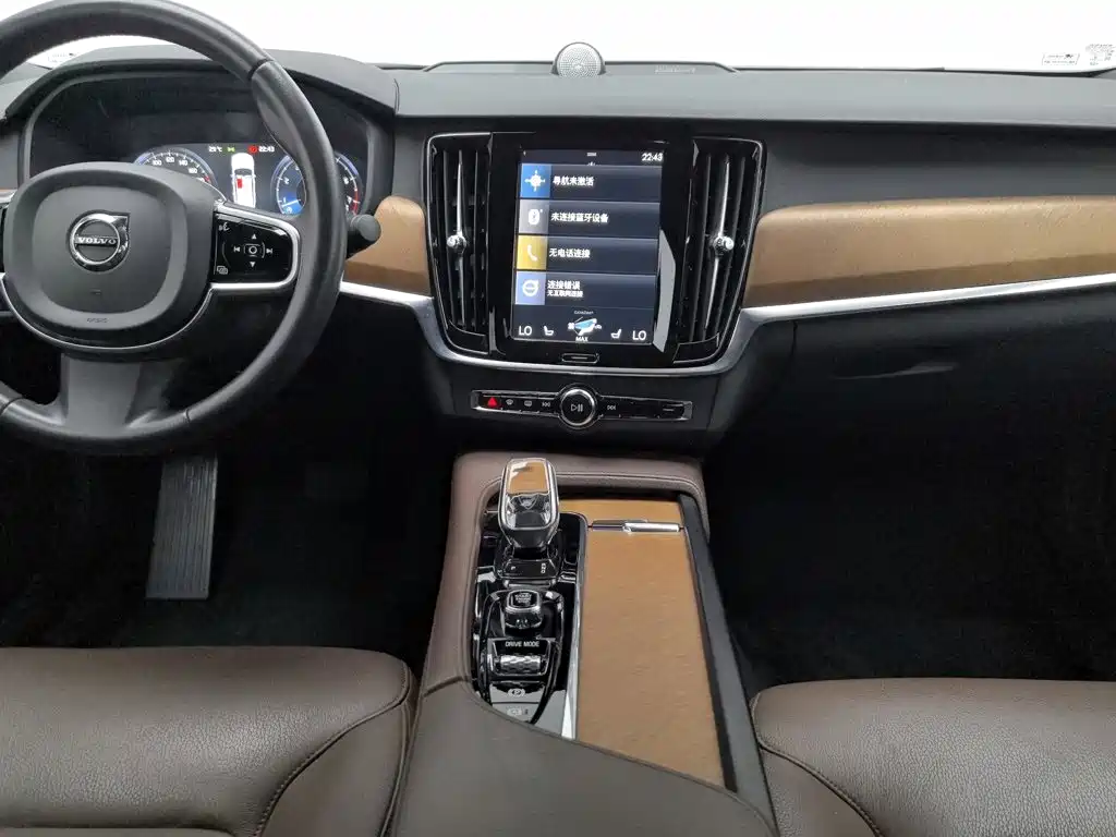 Photo 12 - Volvo S90