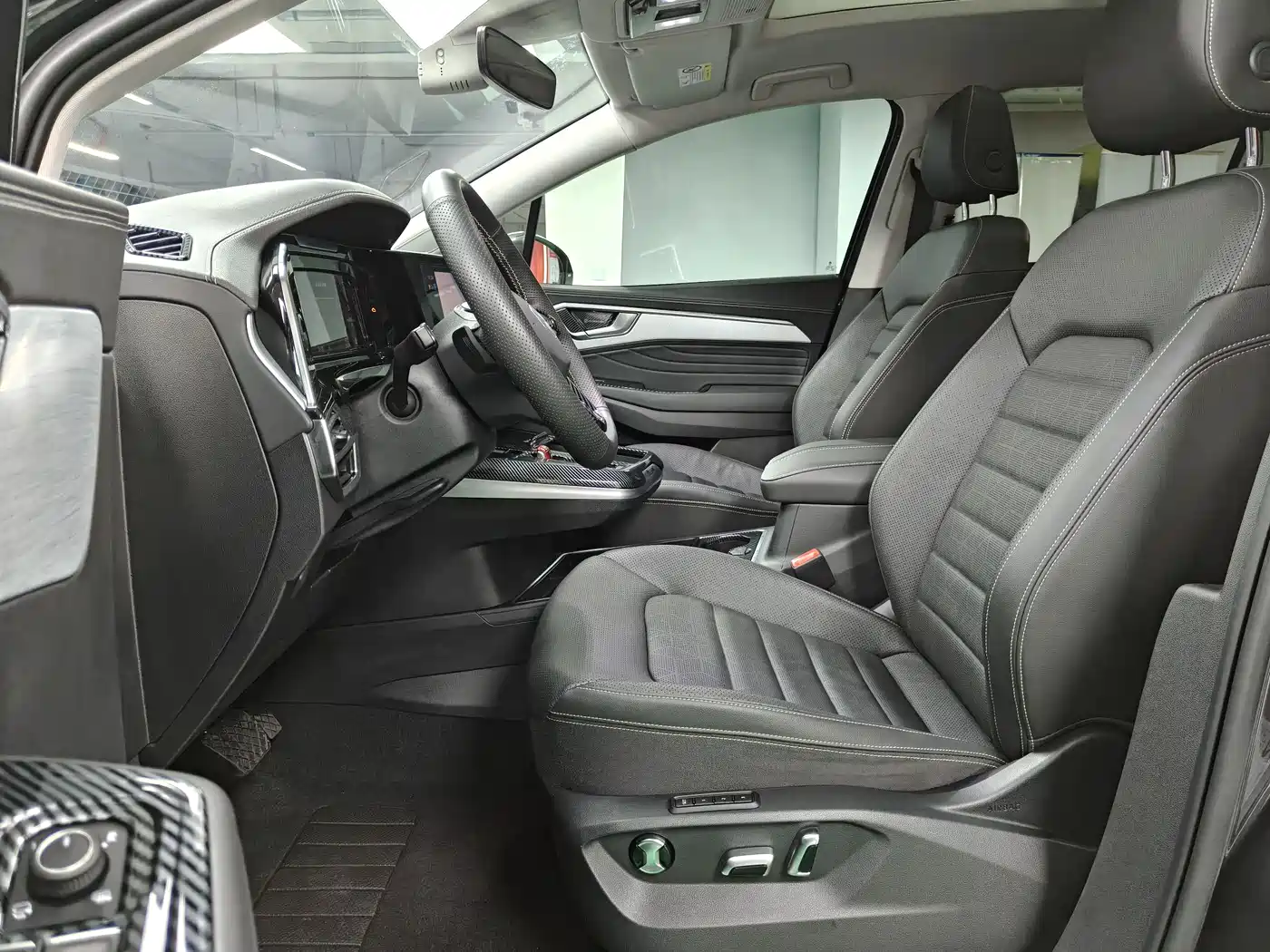 Volkswagen Talagon 2023 380TSI 4WD Luxury Pro Edition фото 14