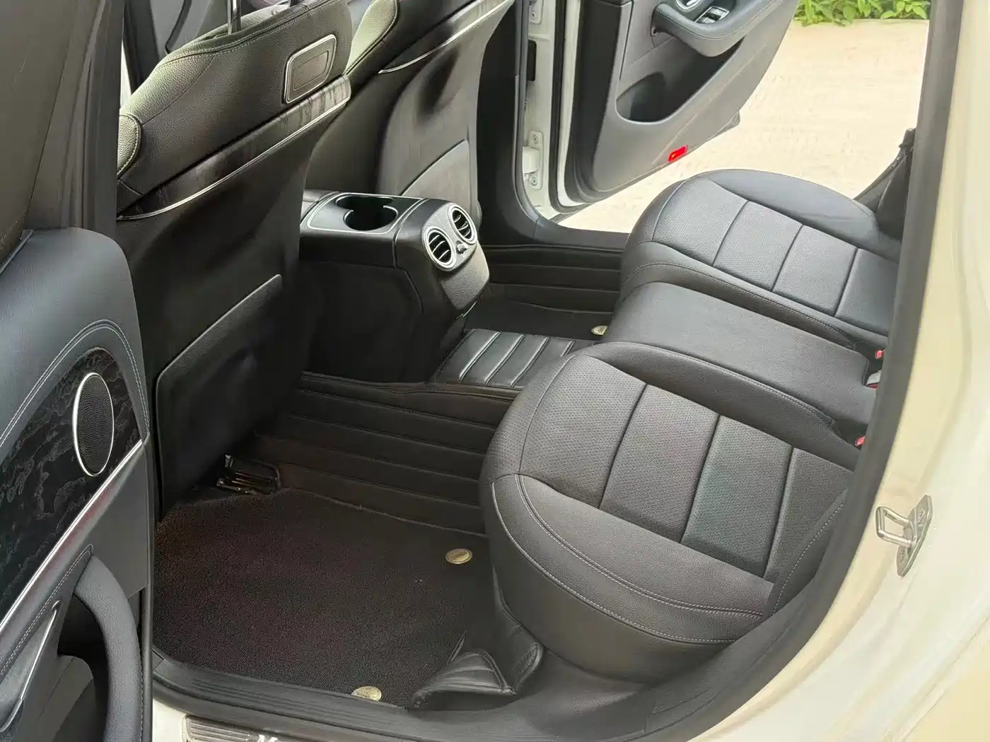 Mercedes-Benz E-Class 2016 E 300 L Sport Luxury фото 7