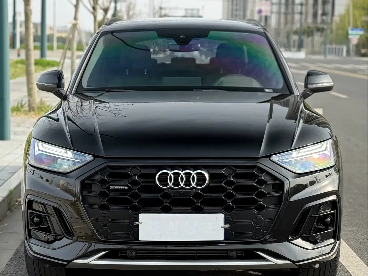Audi Q5L 2024 Model 45 TFSI Luxury Dynamic фото 3