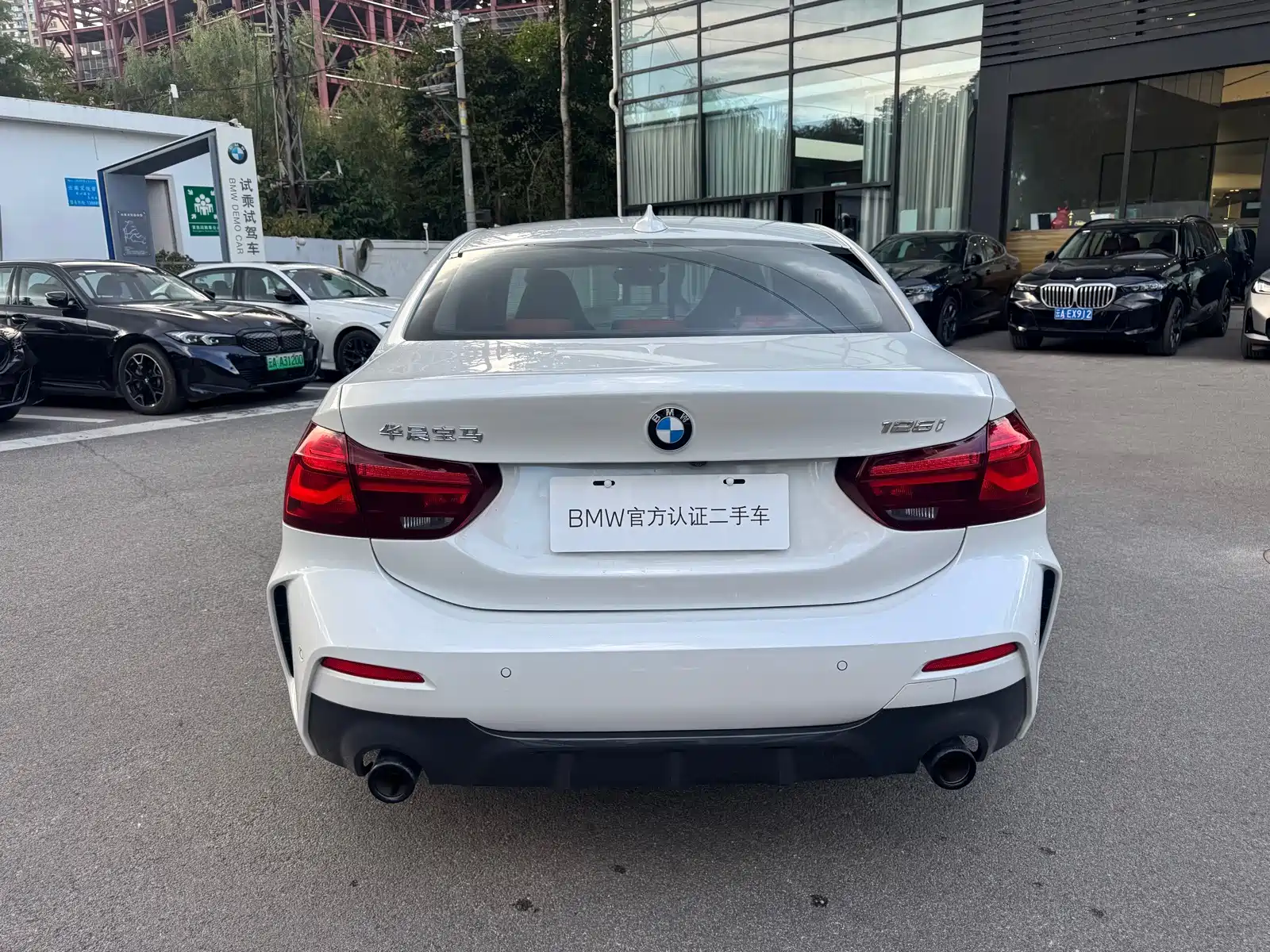 Фото 5 - BMW 1 Series