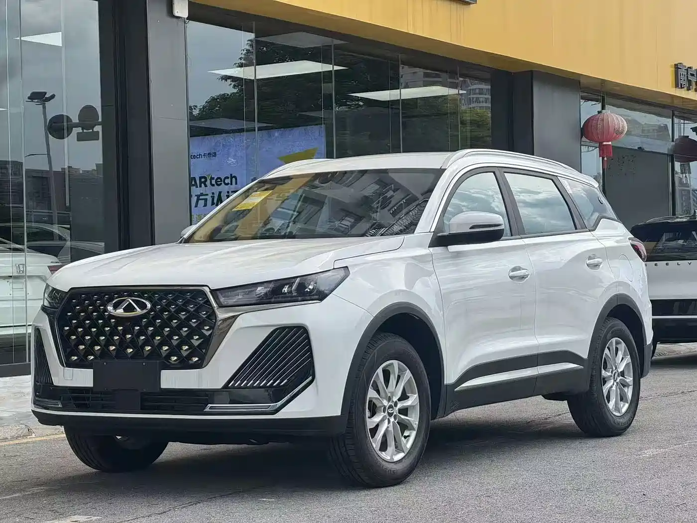 Chery Tiggo 7 2026 2025 Excellence 1.5T CVT Luxury Edition