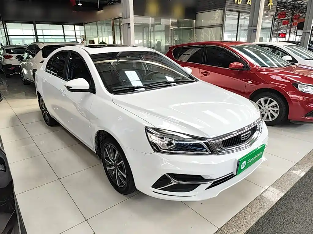 Фото 4 - Geely Emgrand