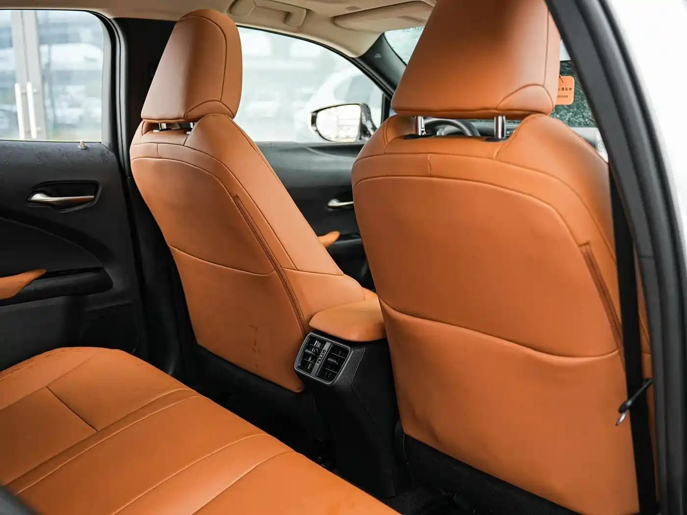 Lexus UX 2020 260h Explore Fun Edition China V фото 13