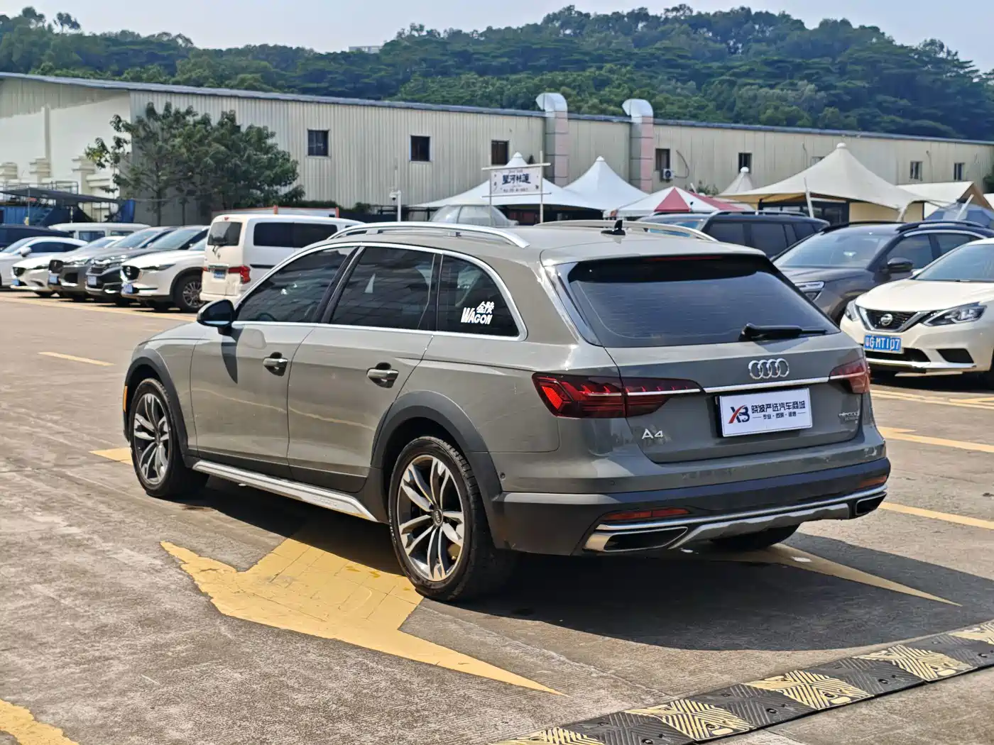 Audi A4 (Import) 2021 2021 allroad quattro Explorer