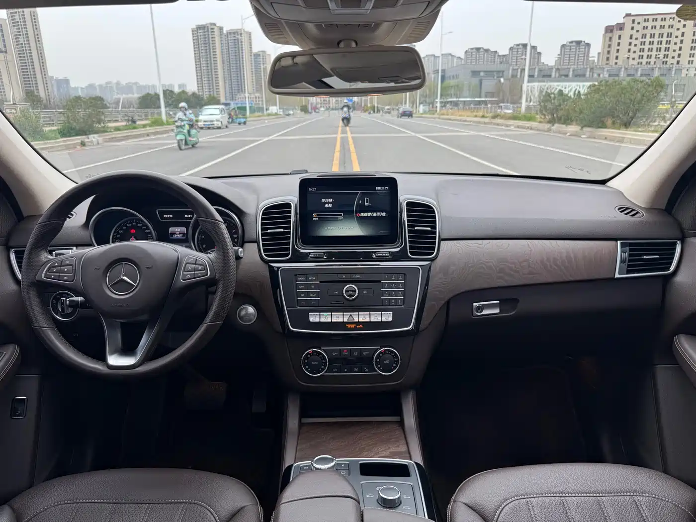 Mercedes-Benz GLE 2016 GLE 320 4MATIC Dynamic фото 26