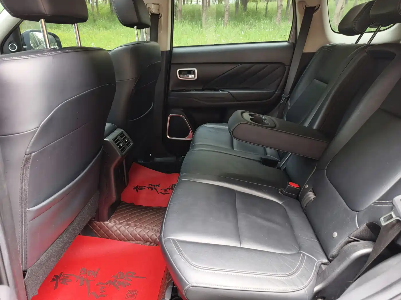 Mitsubishi Outlander 2019 2.4L 4WD Deluxe Edition 5-Seater China VI фото 11