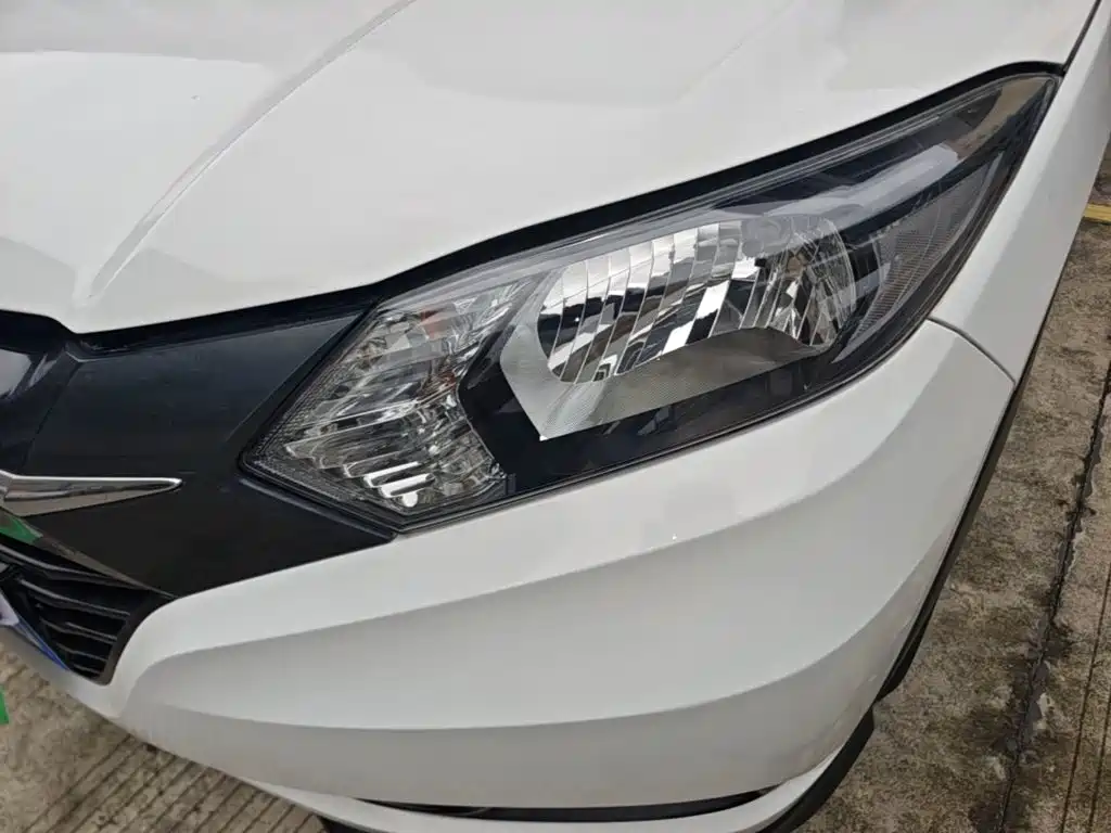 Photo 24 - Honda Vezel