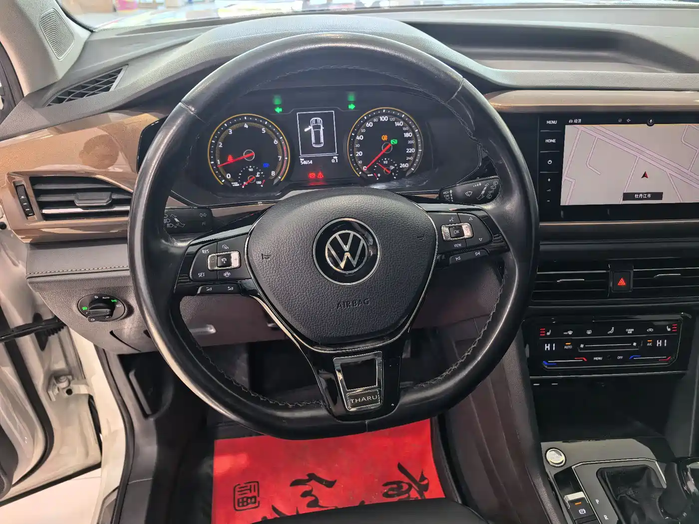 Volkswagen Tharu 2022 280TSI FWD Luxury Edition фото 10