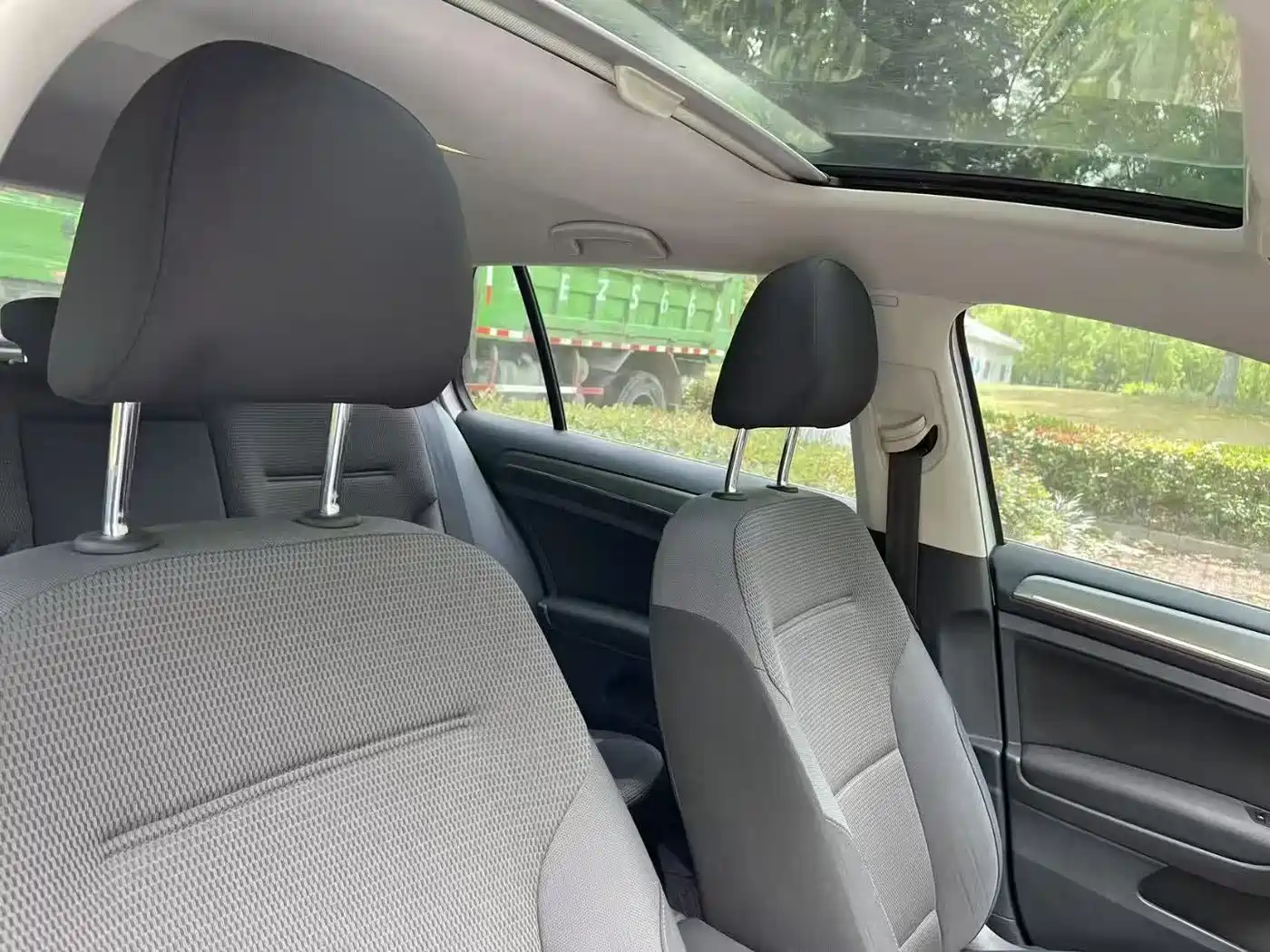 Volkswagen Golf 2015 1.4TSI Automatic Comfort фото 8