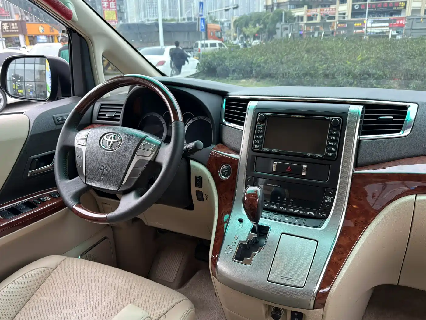 Toyota Alphard 2011 2011 3.5L Luxury Edition