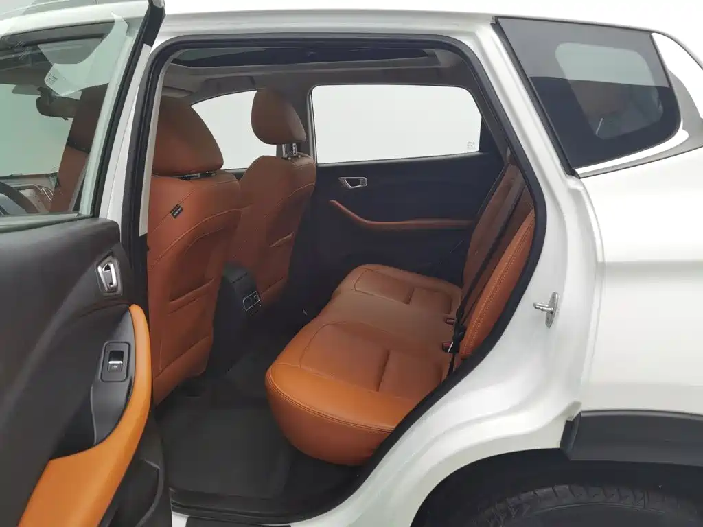 Chery Tiggo 7 2016 2016 2.0L CVT Bright Edition