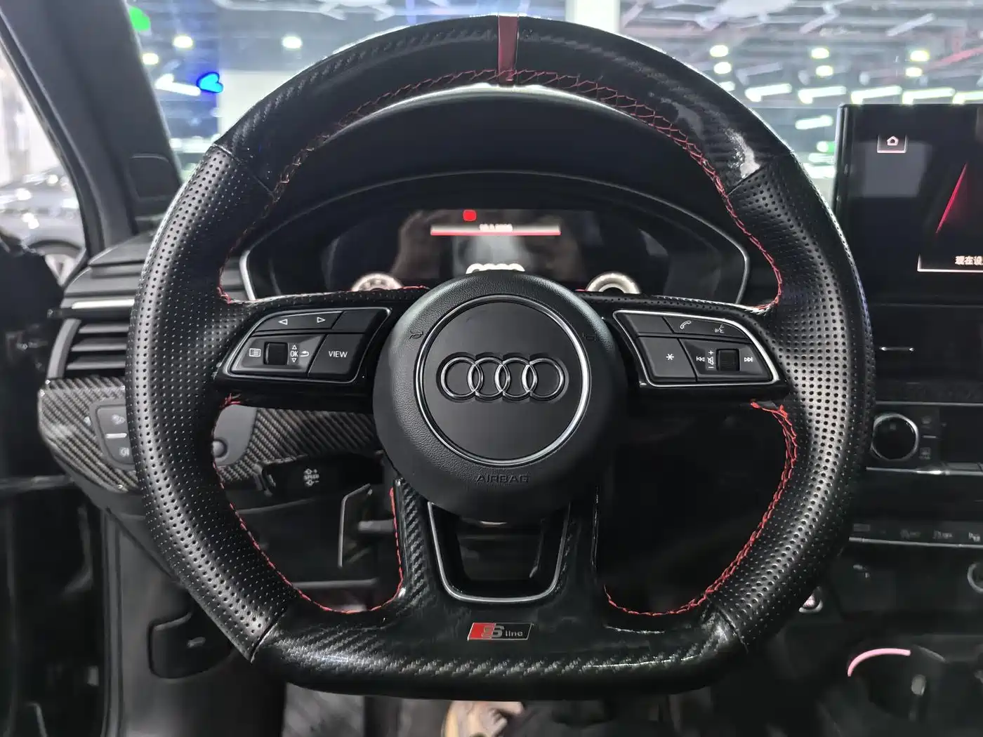 Фото 7 - Audi A4L