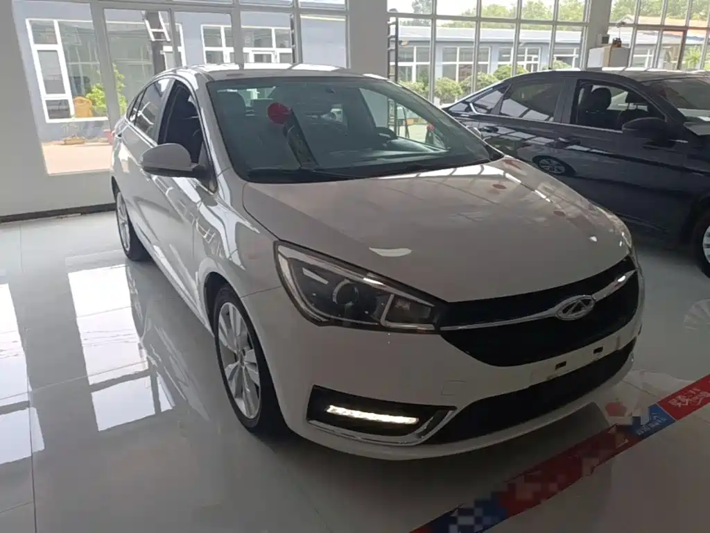 Фото 4 - Chery Arrizo 5