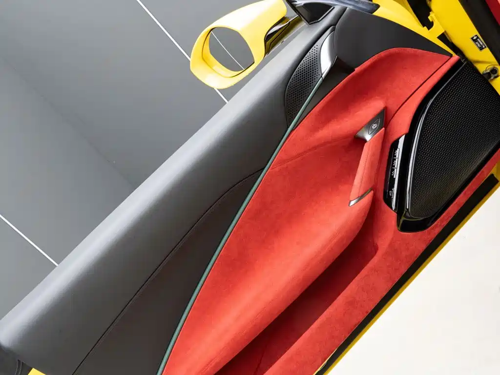 Ferrari Roma 2023 2020 3.9T V8