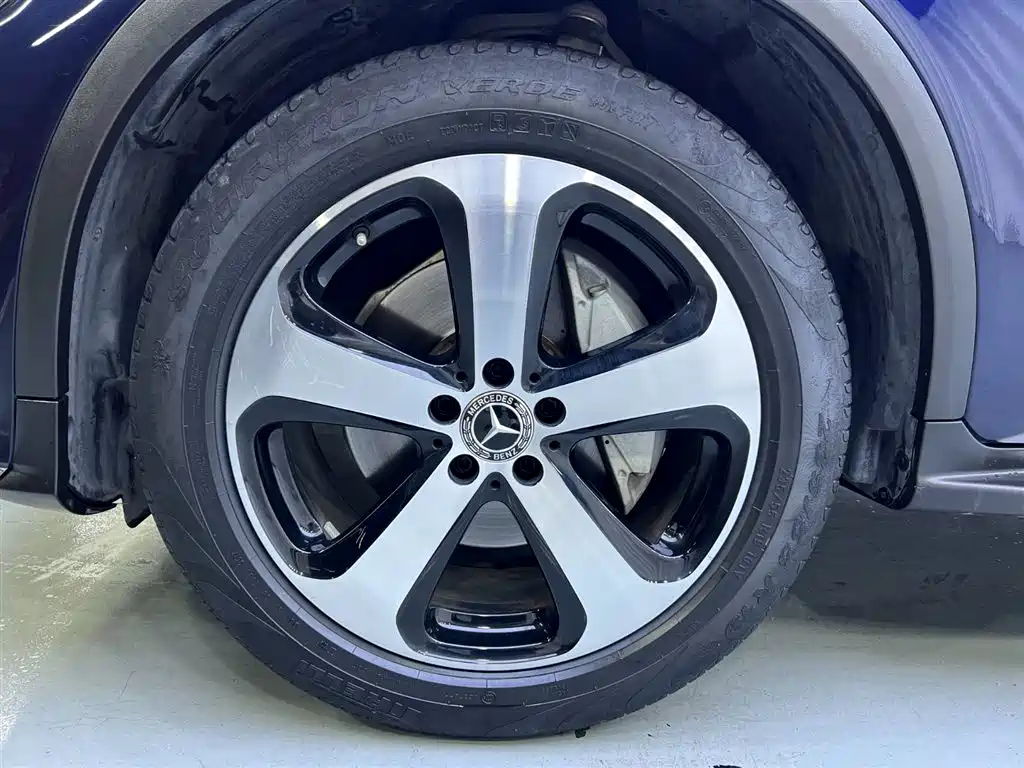 Mercedes-Benz GLC 2018 GLC 260 4MATIC Luxury фото 24